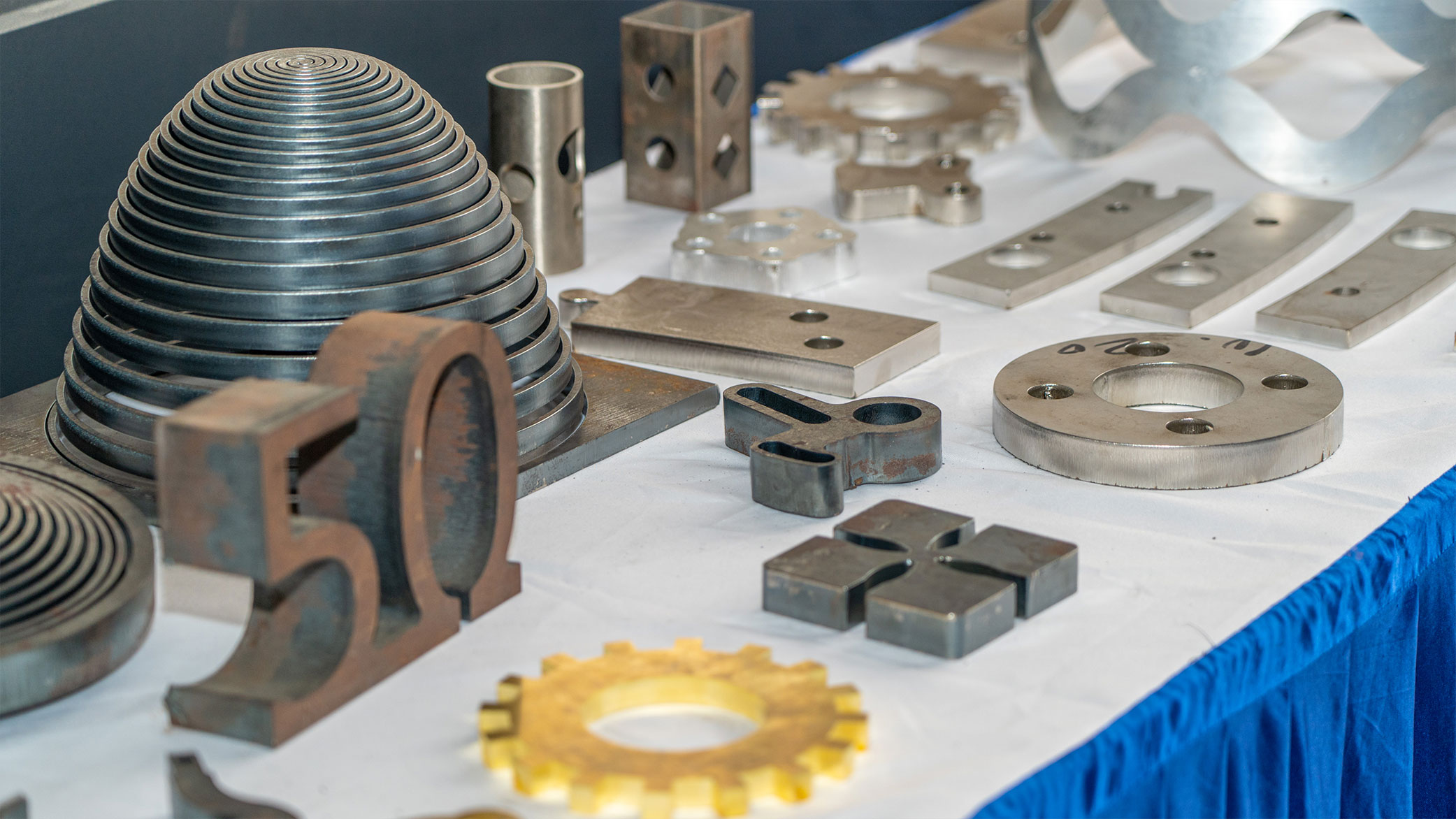 3000W單平臺激光切割機：中小企業高效加工優選